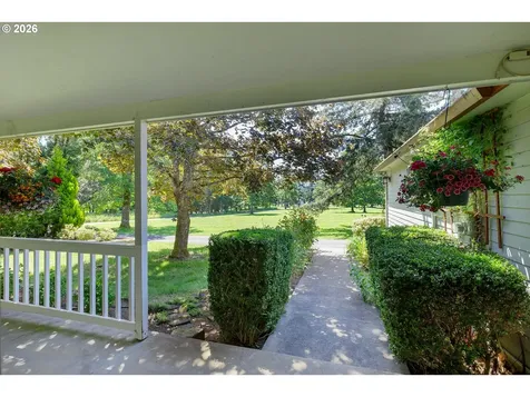 13925 S Carus Road Oregon City OR 97045