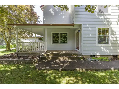 13925 S Carus Road Oregon City OR 97045