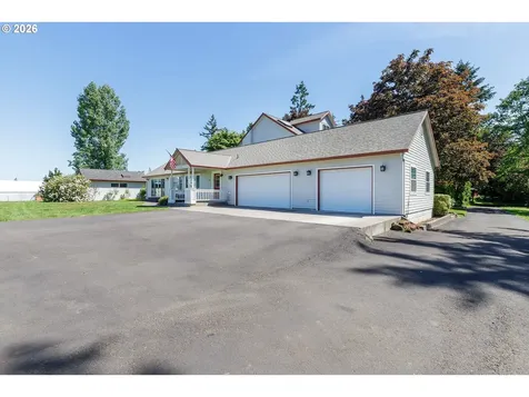 13925 S Carus Road Oregon City OR 97045