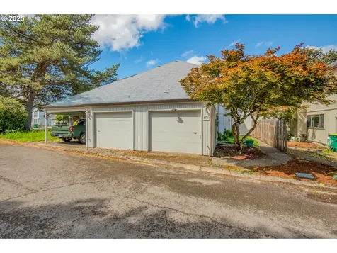2251 SW Trachsel Drive Beaverton OR 97003