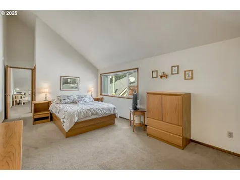 2251 SW Trachsel Drive Beaverton OR 97003