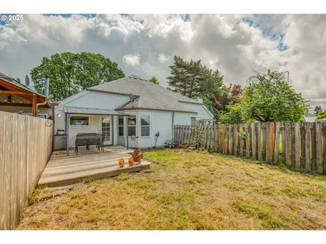 2251 SW Trachsel Drive Beaverton OR 97003