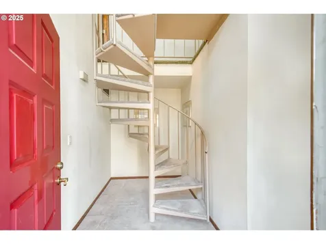 2251 SW Trachsel Drive Beaverton OR 97003