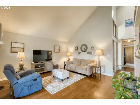 2251 SW Trachsel Drive Beaverton OR 97003