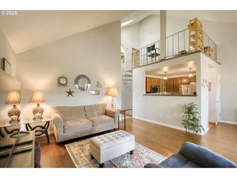 2251 SW Trachsel Drive Beaverton OR 97003