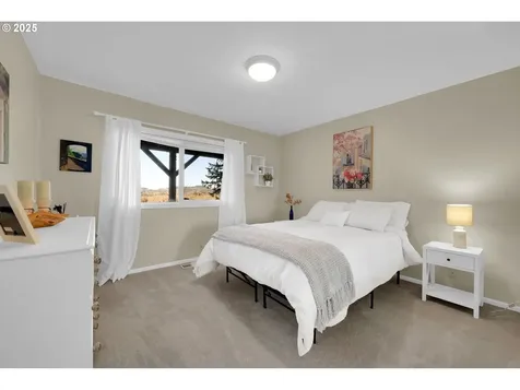 85532 Appletree Drive Eugene OR 97405