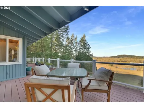 85532 Appletree Drive Eugene OR 97405
