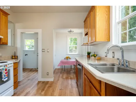 354 NE Jackson Street Hillsboro OR 97124