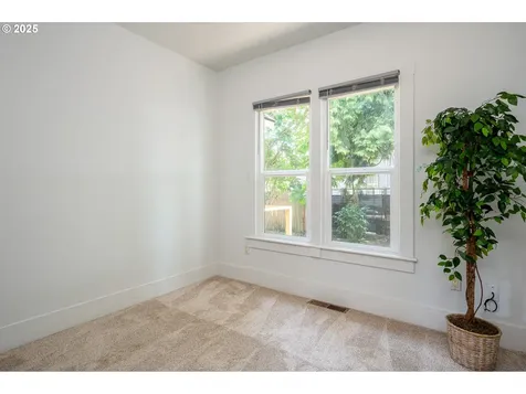 354 NE Jackson Street Hillsboro OR 97124