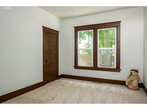 354 NE Jackson Street Hillsboro OR 97124