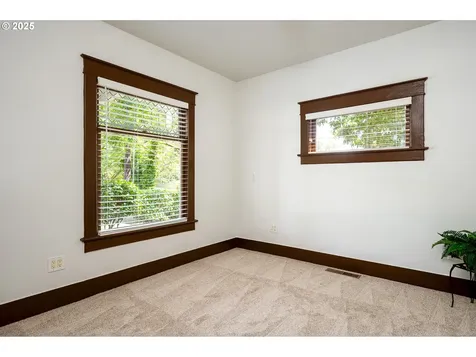 354 NE Jackson Street Hillsboro OR 97124
