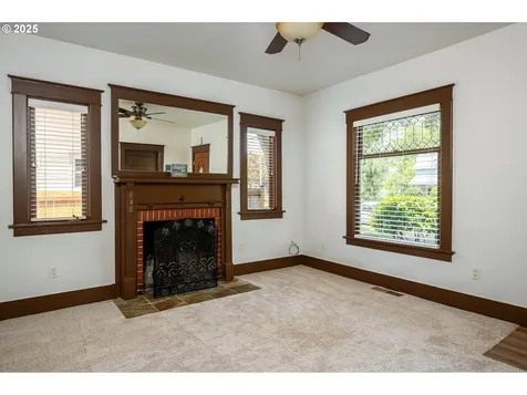 354 NE Jackson Street Hillsboro OR 97124