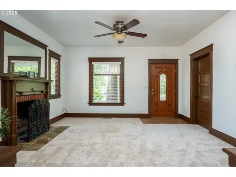 354 NE Jackson Street Hillsboro OR 97124