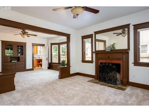 354 NE Jackson Street Hillsboro OR 97124