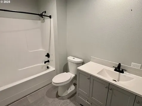 2443 26th Avenue Forest Grove OR 97116