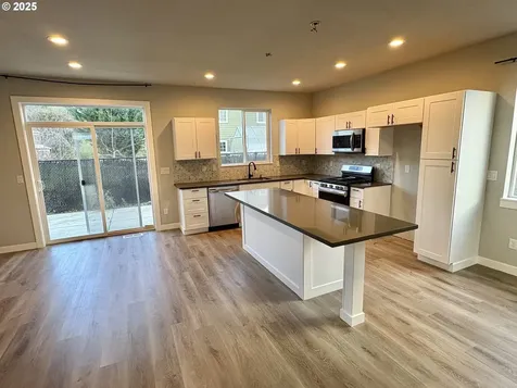 2443 26th Avenue Forest Grove OR 97116