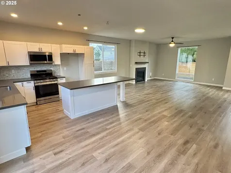 2443 26th Avenue Forest Grove OR 97116
