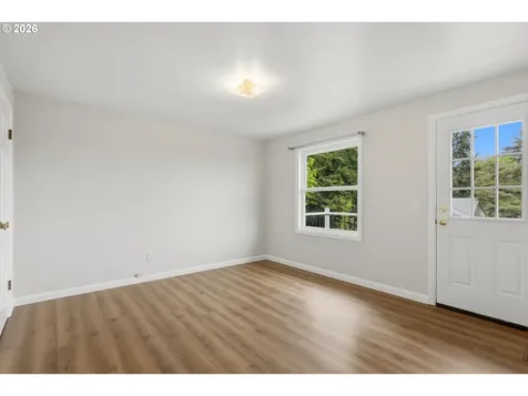 10055 SW Inez Street Portland OR 97224