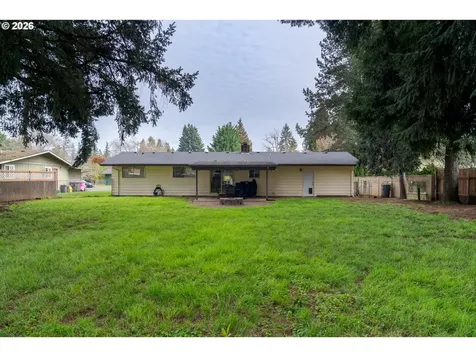 1095 N Manzanita Street Canby OR 97013