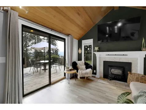 33370 Idyllwild Road Creswell OR 97426