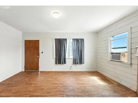 5405 SE 97th Avenue Portland OR 97266