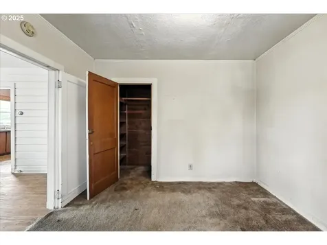 5405 SE 97th Avenue Portland OR 97266