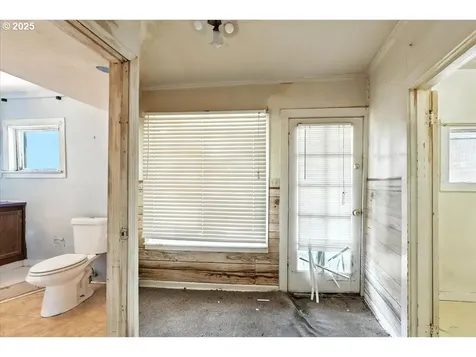 5405 SE 97th Avenue Portland OR 97266