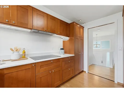 7460 SW Elmwood Street Portland OR 97223