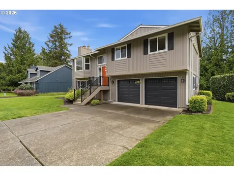 7460 SW Elmwood Street Portland OR 97223