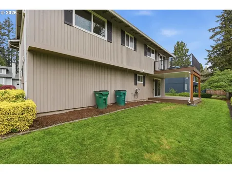 7460 SW Elmwood Street Portland OR 97223
