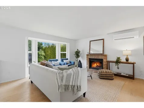 7460 SW Elmwood Street Portland OR 97223