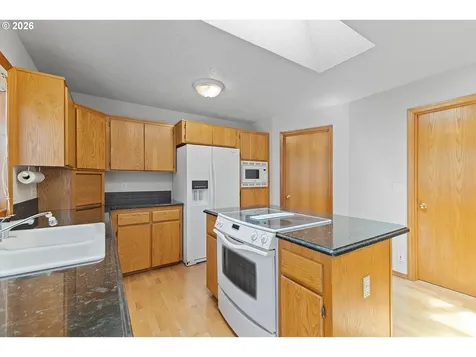 345 NE Milne Court Hillsboro OR 97124