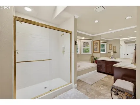 15200 Lily Bay Court Lake Oswego OR 97034