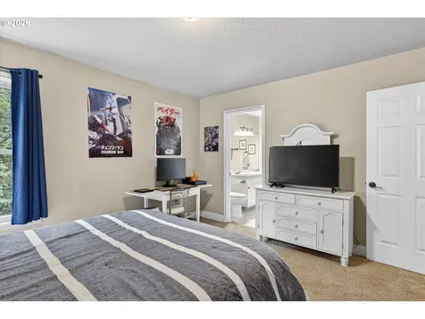15200 Lily Bay Court Lake Oswego OR 97034