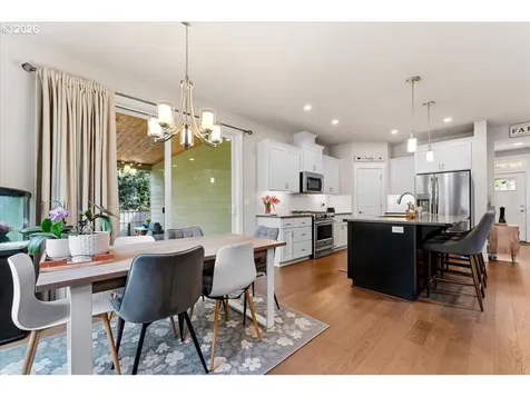 5447 SE King Road Milwaukie OR 97222