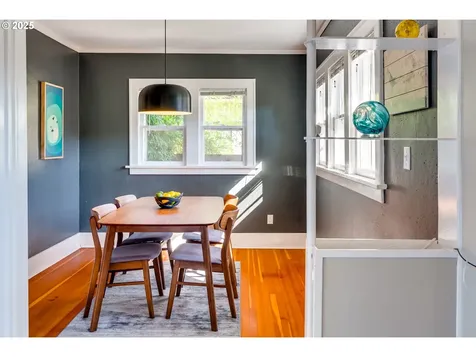 5254 NE 30th Avenue Portland OR 97211