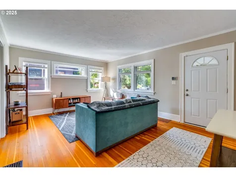 5254 NE 30th Avenue Portland OR 97211