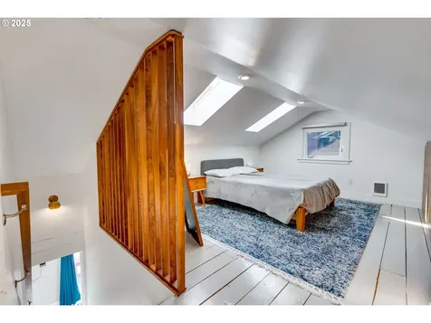 5254 NE 30th Avenue Portland OR 97211