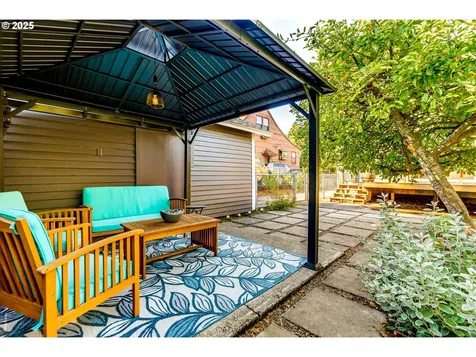 5254 NE 30th Avenue Portland OR 97211