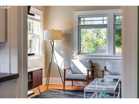 5254 NE 30th Avenue Portland OR 97211