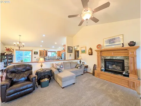 10503 Emily Drive Island City OR 97850