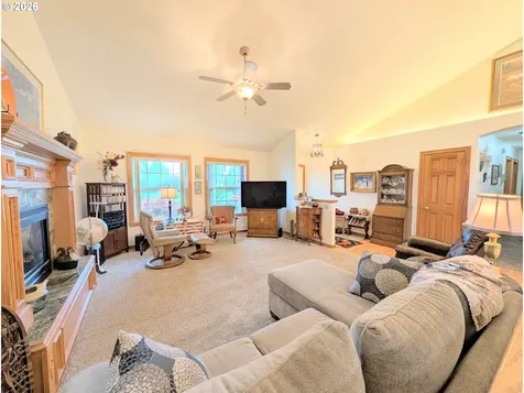 10503 Emily Drive Island City OR 97850