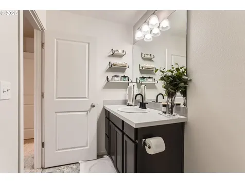 11508 NE 23rd Street Vancouver WA 98684