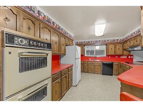 12721 SE 352nd Avenue Boring OR 97009