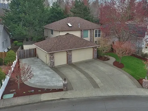 15060 SE Lostine Drive Clackamas OR 97015