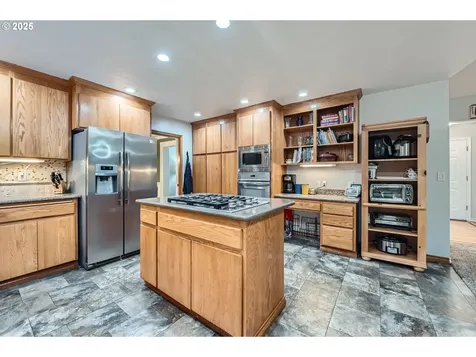 15060 SE Lostine Drive Clackamas OR 97015