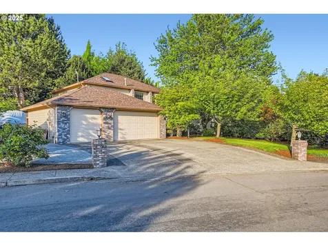 15060 SE Lostine Drive Clackamas OR 97015