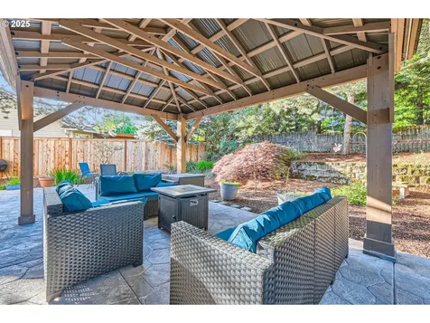 15060 SE Lostine Drive Clackamas OR 97015