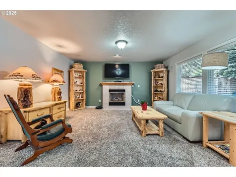 15060 SE Lostine Drive Clackamas OR 97015