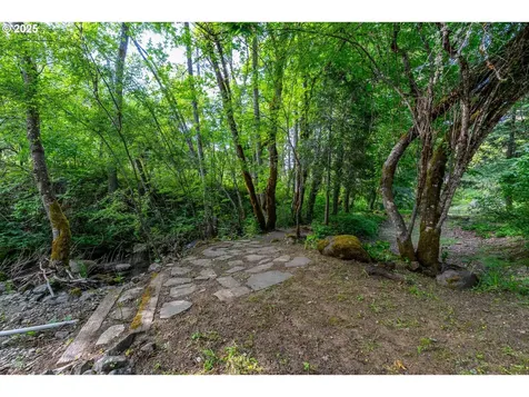 988 Savage Creek Road Grants Pass OR 97527
